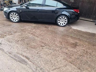 Gebraucht Opel Insignia 220 PS (161 kW) 2008 Schwarz Limousine