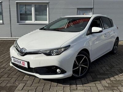 Gebraucht Toyota Auris Edition-S 116 PS (85 kW) 2017 Weiß Limousine