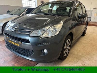 Grau Gebraucht 2016 Citroën C3 PureTech Limousine | 3.250 € (Fairer Preis)