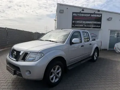 Gebraucht Nissan Navara SE 190 PS (139 kW) 2010 Silber Pickup