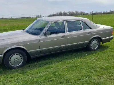 Gebraucht Mercedes 560 279 PS (205 kW) 1988 Grau Limousine