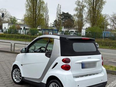 Second-hand Smart ForTwo Coupé Passion 71 CP (52 kW) 2008 Alb Coupe