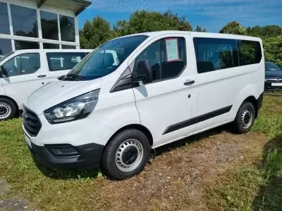 Usata Ford Transit Custom 105 CV (77 kW) 2021 Bianco Station wagon