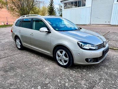 Usata VW Golf VII Exclusive 122 CV (89 kW) 2012 Oro Station wagon