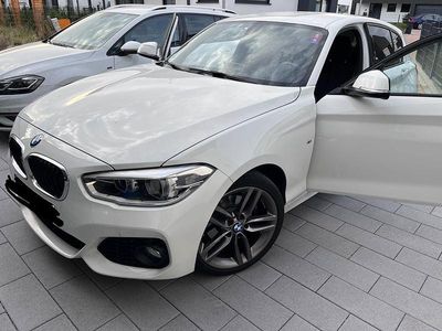 Gebraucht BMW 120 M Sport 190 PS (139 kW) 2015 Weiß Kleinwagen