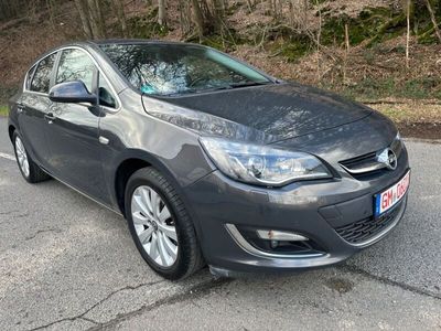 gebraucht Opel Astra Exklusiv Scheckh.NaviKameraKlimaXenonAhk
