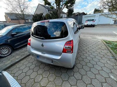 Gebraucht Renault Twingo 75 PS (55 kW) 2007 Silber Kleinwagen