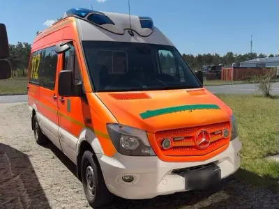 Gebraucht Mercedes Sprinter 163 PS (119 kW) 2018 Weiß Van