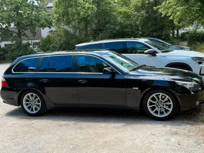 Gebraucht BMW 525 Performance 197 PS (144 kW) 2008 Schwarz Kombi