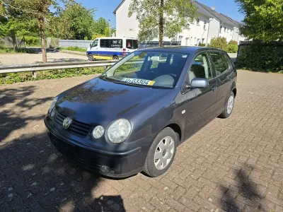 Gebraucht VW Polo Comfortline 75 PS (55 kW) 2005 Schwarz Kleinwagen