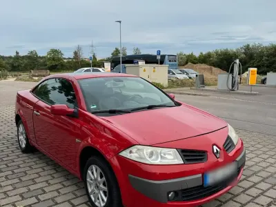 Gebraucht Renault Mégane Cabriolet 113 PS (83 kW) 2007 Rot Cabrio