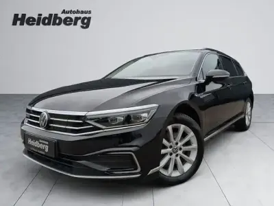 Gebraucht VW Passat Pro 218 PS (160 kW) 2020 Schwarz Kombi
