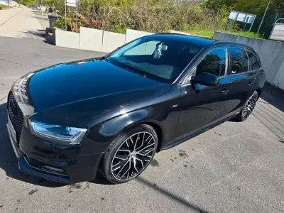 Używany Audi A4 Ambition 163 KM (119 kW) 2013 Czarny Kombi