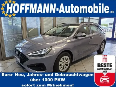 Neu Hyundai i30 116 PS (85 kW) 2026 Blau Limousine