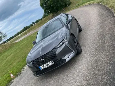 Gebraucht DS Automobiles DS4 Performance Line Plus 224 PS (164 kW) 2022 Grau SUV