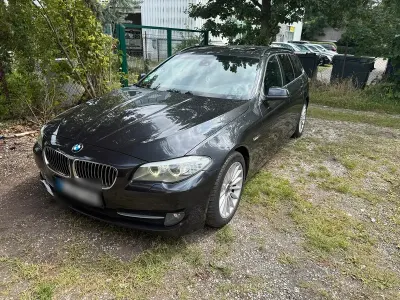 Gebraucht BMW 530 272 PS (200 kW) 2011 Grau Kombi