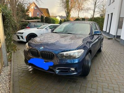 gebraucht BMW 118 d Sport Line Sport Line