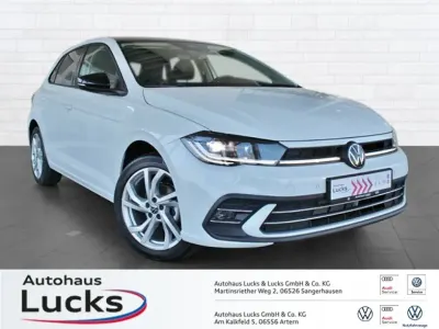 Gebraucht VW Polo Style 95 PS (69 kW) 2024 Pure white schwarz Kleinwagen