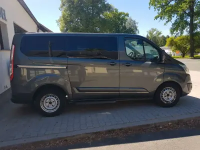 Gebraucht Ford Transit Tourneo Titanium 170 PS (125 kW) 2017 Magnetic Van / Kleinbus