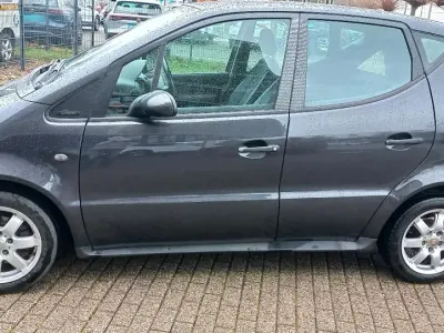 Brugt Mercedes A160 Avantgarde 102 HK (75 kW) 2001 Grå Hatchback