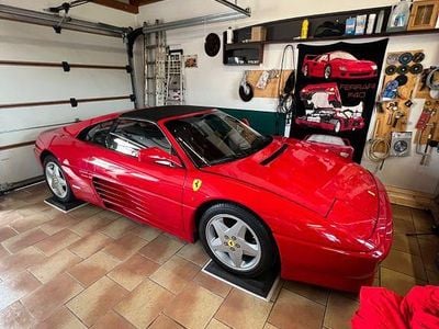Gebraucht Ferrari 348 295 PS (216 kW) 1993 Rot Cabrio