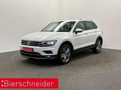 Weiss Gebraucht 2017 VW Tiguan Highline SUV | 25.950 € (Fairer Preis)