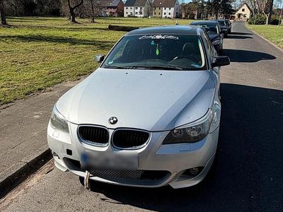 Gebraucht BMW 525 177 PS (130 kW) 2005 Grau Kombi