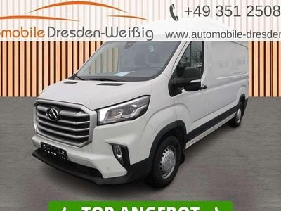 Maxus V90