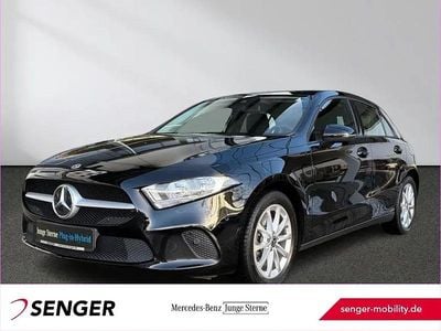 Gebraucht Mercedes A250 218 PS (160 kW) 2022 Unilack nachtschwarz Limousine