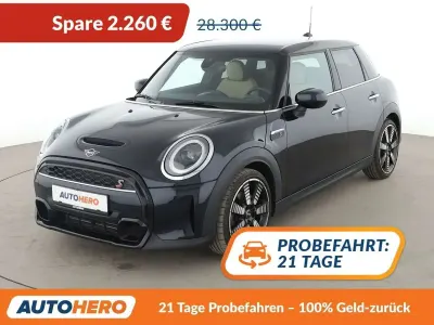 Gebraucht Mini Cooper S Classic 178 PS (130 kW) 2023 Enigmatic black Kleinwagen
