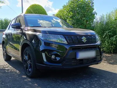 Gebraucht Suzuki Vitara Comfort+ 129 PS (94 kW) 2020 Schwarz SUV