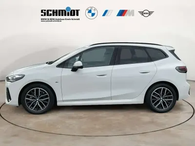 Gebraucht BMW 220 M Sport 156 PS (114 kW) 2025 Alpinweiß Kombi