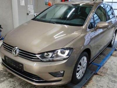Second-hand VW Golf VII Highline 150 CP (110 kW) 2014 Auriu Break