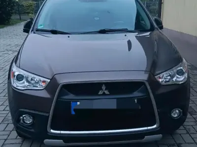 Gebraucht Mitsubishi ASX 150 PS (110 kW) 2011 Braun SUV