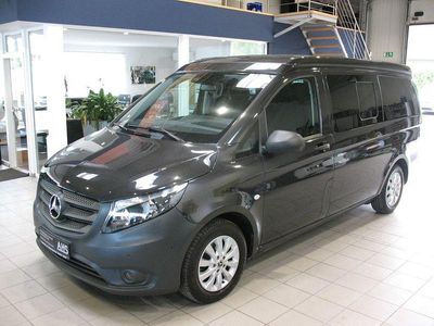 Mercedes V220