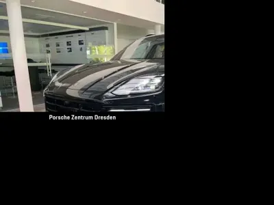 Neu Porsche Cayenne Turbo E-Hybrid 740 PS (544 kW) 2026 Schwarz SUV
