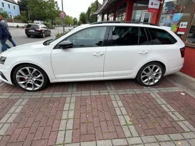 Second-hand Skoda Octavia RS 184 CP (135 kW) 2019 Alb Break