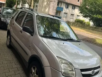Gebraucht Suzuki Ignis 100 PS (73 kW) 2004 Silber Kleinwagen