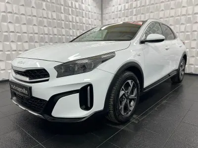 Używany Kia XCeed Edition 7 120 KM (88 kW) 2023 Biały SUV