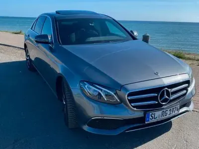 Gebraucht Mercedes E300 Style 245 PS (180 kW) 2020 Grau Limousine