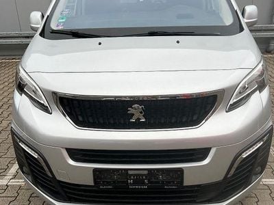 Peugeot Traveller