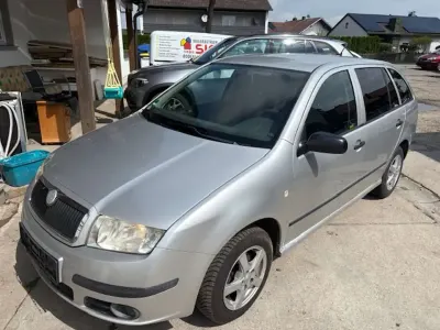 Gebraucht Skoda Fabia Classic 64 PS (47 kW) 2007 Diamantsilber metallic Kombi