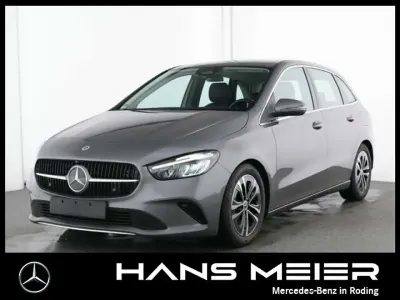Używany Mercedes B200 Progressive 163 KM (119 kW) 2025 Szary Minivan
