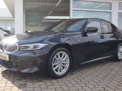 Saphirschwarz Gebraucht 2024 BMW 330 M Sport Limousine | 44.890 € (Fairer Preis)
