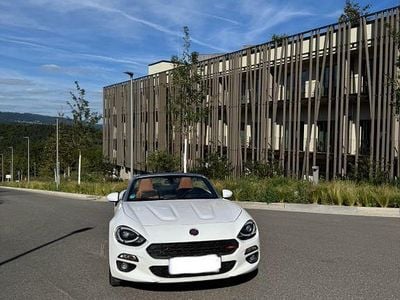 Fiat 124 Spider