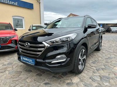 gebraucht Hyundai Tucson Premium 4WD*AHKPanoM+S...