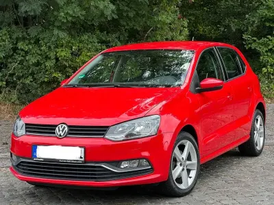 Gebraucht VW Polo Comfortline 75 PS (55 kW) 2014 Rot Limousine