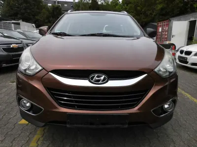 Gebraucht Hyundai ix35 Edition 136 PS (100 kW) 2013 Braun SUV