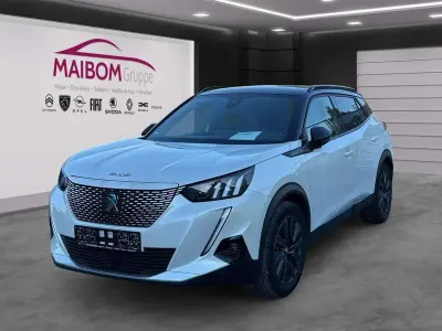 Gebraucht Peugeot e-2008 GT 100 kW (136 PS) 2021 Weiß SUV