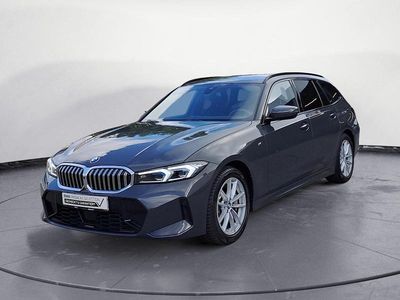 Grau Gebraucht 2025 BMW 330 M Sport Kombi | 45.720 € (Teuer)